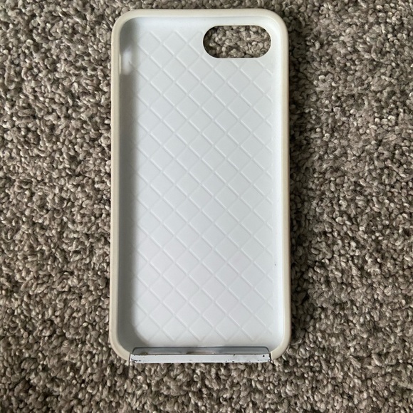 Phone Case Bundle - Picture 11 of 11